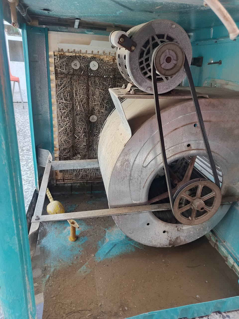 غراض للبيع شغالات كلشي مابيهن عل فحص مبردات بس هاذة الموسم مشتغلات والفوك برفاب القديم لتواصل على رقمي ***********
