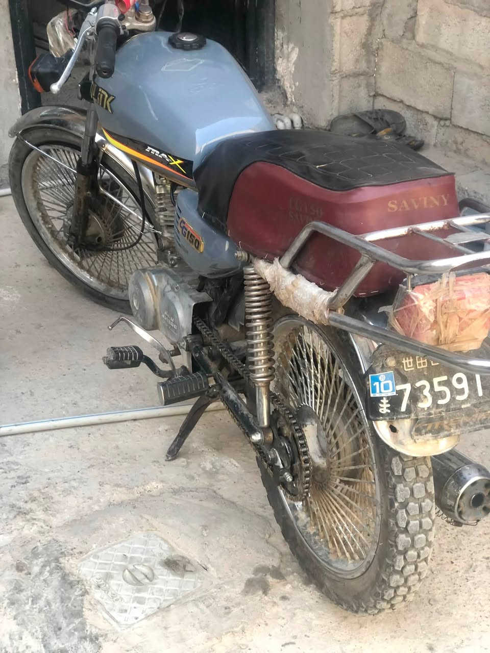 موطور للبيع بي صوت كم شفت ٢٠٠بي مجال ***********
