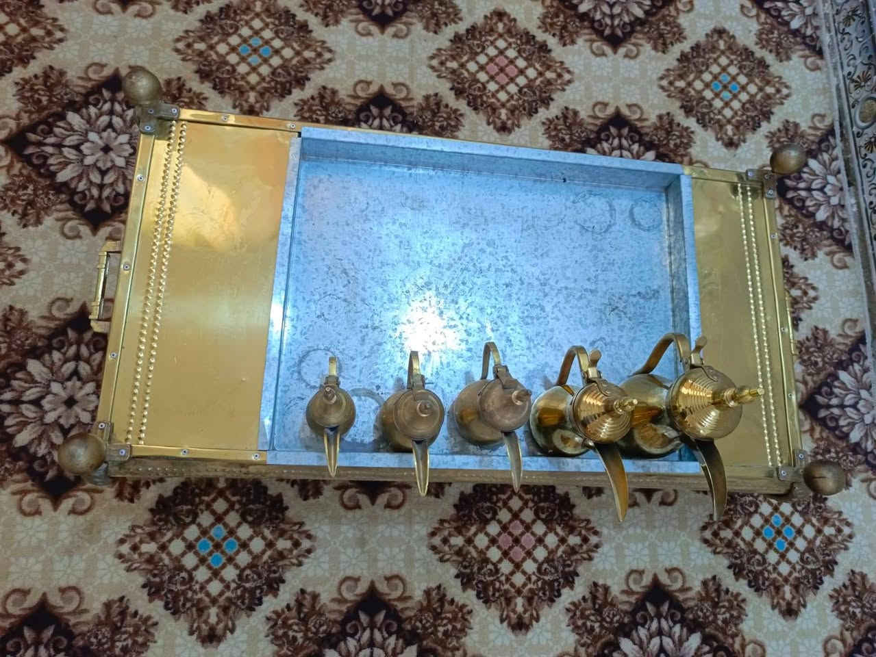 سلام عليكم لعدد ٥ ومنقله لبيع مال ديوان لشراي يجي خاص و يتصل عله لرقم ***********
