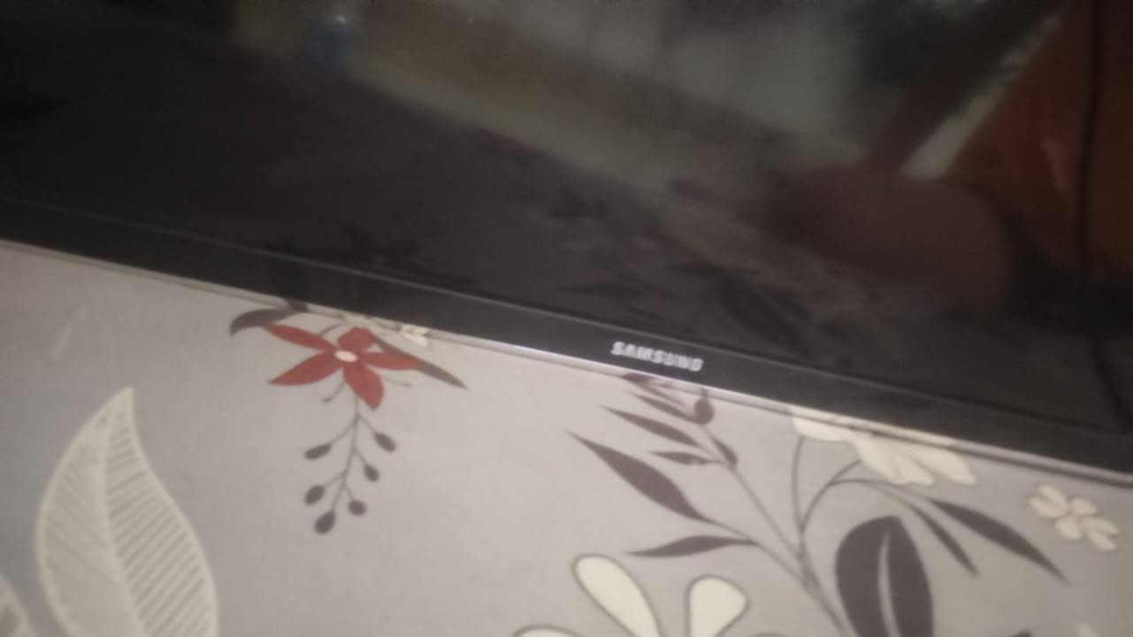 بلازما سامسونج • ٤٣ بوصة • بغداد