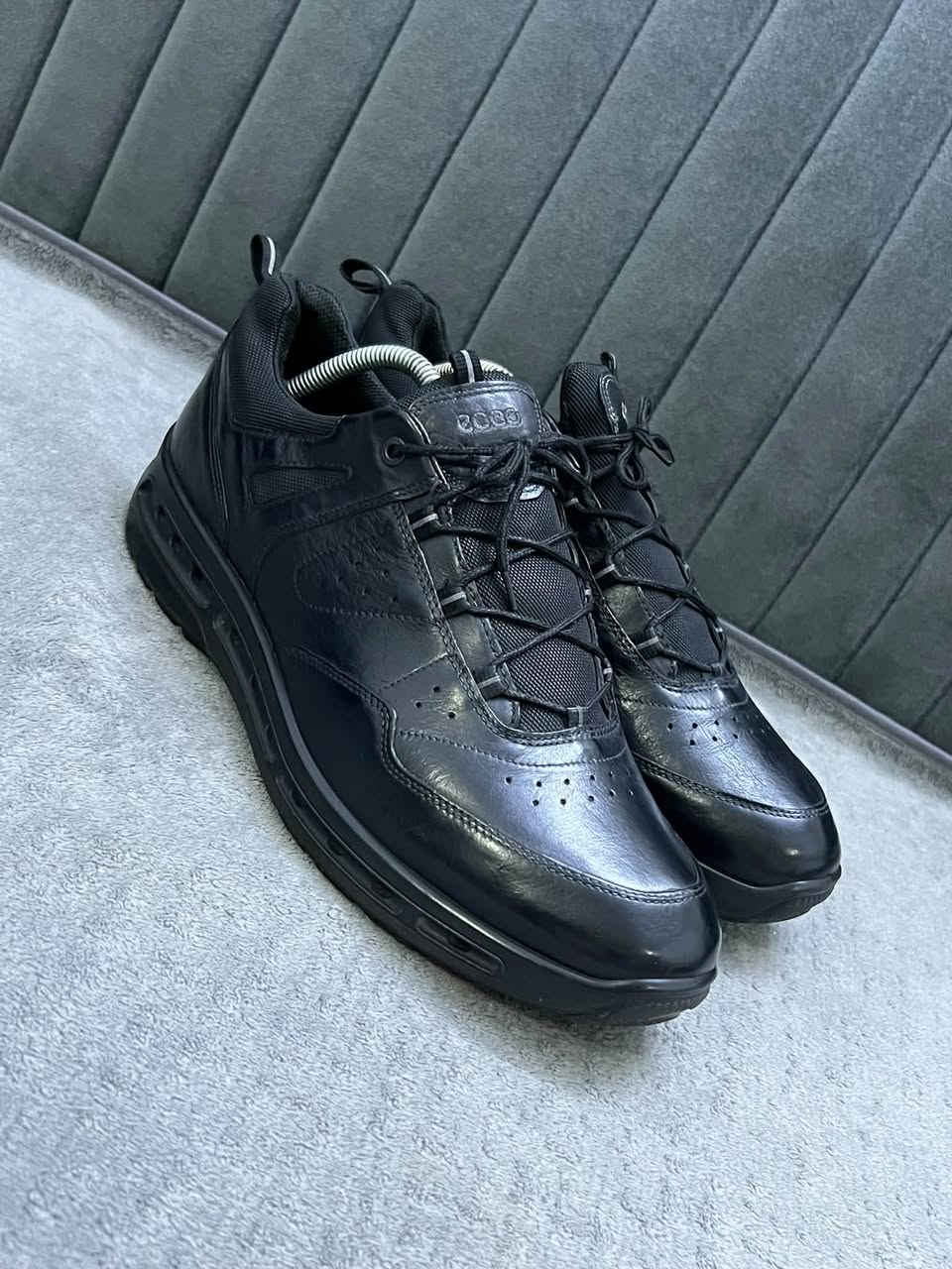 Ecco- cool walk- gtx-size 45-

ئیکۆ ئۆرجنال سایزی ٤٥.دژە ئاو خاوێنی ٩٥/١٠٠ . 🇵🇹 

ماركة ايكو اورجنال اصلى قياس ٤٥..ضد الماء النضافة ٩٥/١٠٠
