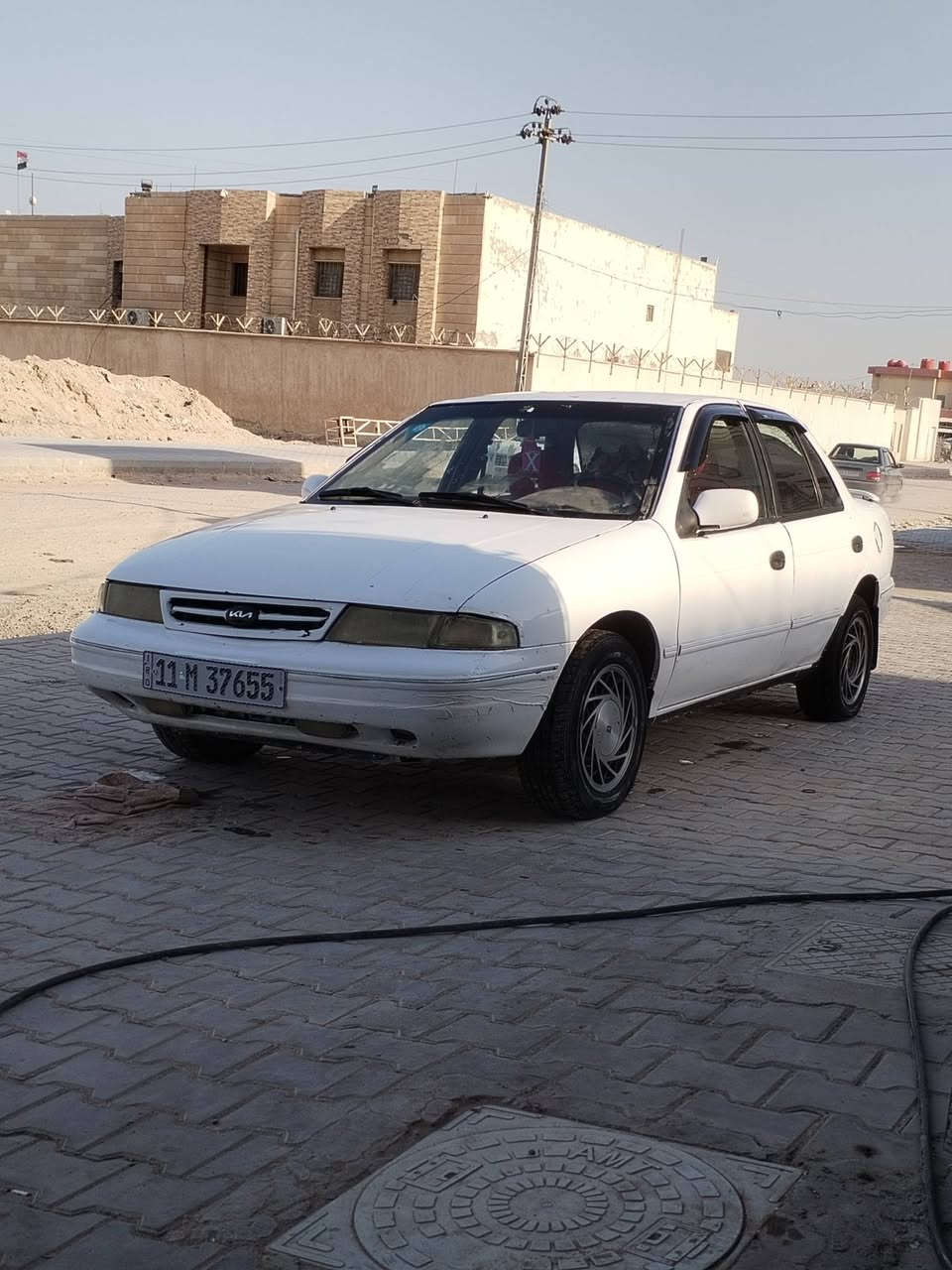 كيه سيفيه للبيع موديل 1994بسمي رقم نكليزي
تبريد شغال بس مكينه بيه بدايه خيط بخار 
مكاني نجف سعر 28 
***********
