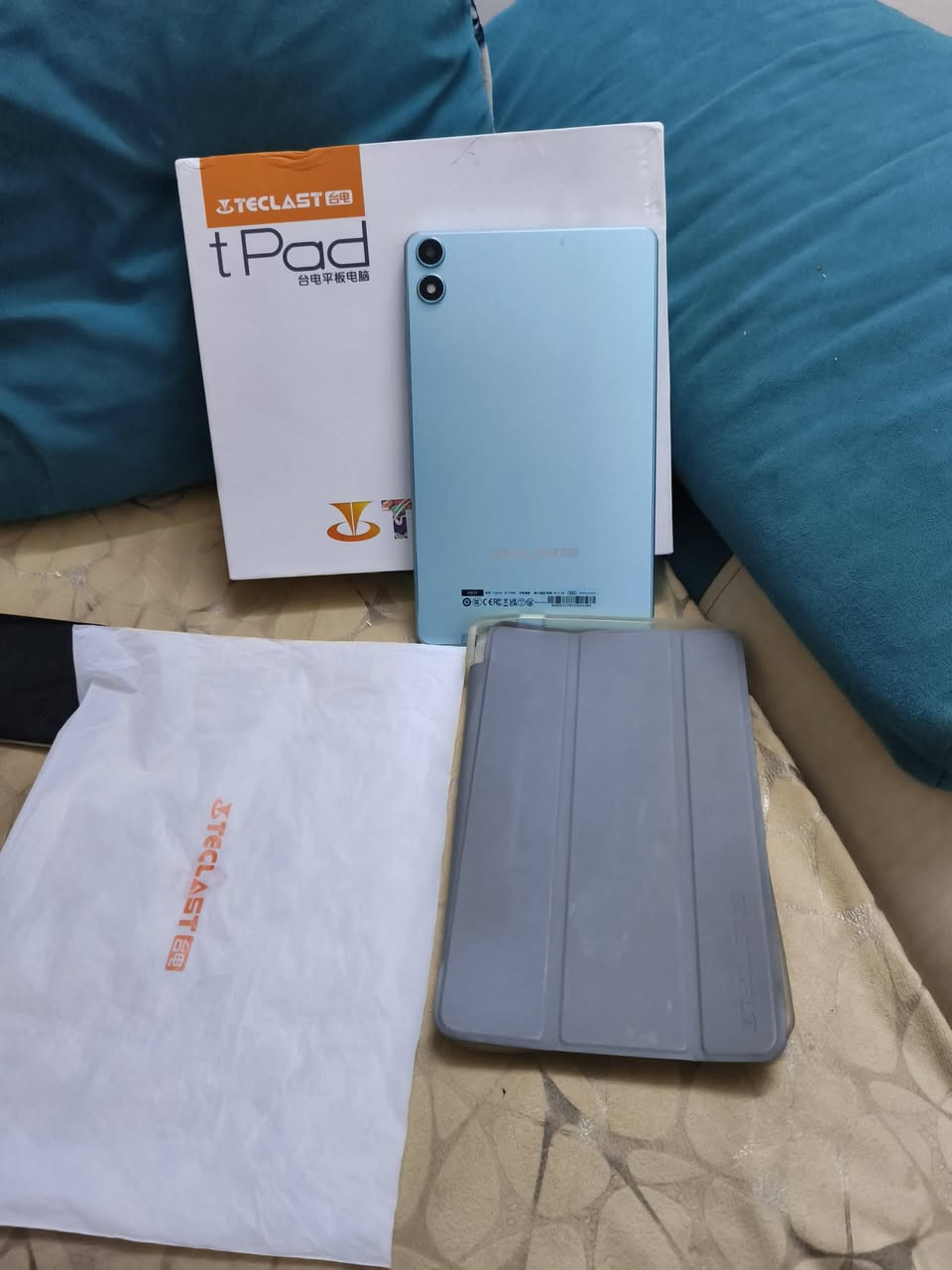 ايباد أي كلاست تاب • ٨ بوصة OLED • ٦٤ جيجا