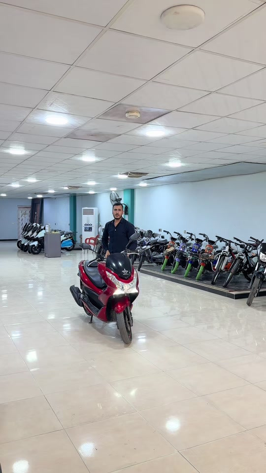 🔥 اتوفرت دراجة PCX الاوتوماتيك 😳🔥 🏍️ موديل 2012 🔑 حساسين تشغيل 📱 شاشة إلكترونية ⚡ ممشى قليل جداً 🚀 نظام التشغيل نوزل 💰 قسط شهري 135 ألف فقط ✨ دراجة قوية وعملية وبمواصفات مميزة جداً … 📞 للاستفسار: *********** 📩 أو راسلونا عبر الصفحة 📍 العنوان: ديالى – بعقوبة – خلف الأسواق المركزية  لا تفوّت الفرصة… PCX متوفرة الآن!
