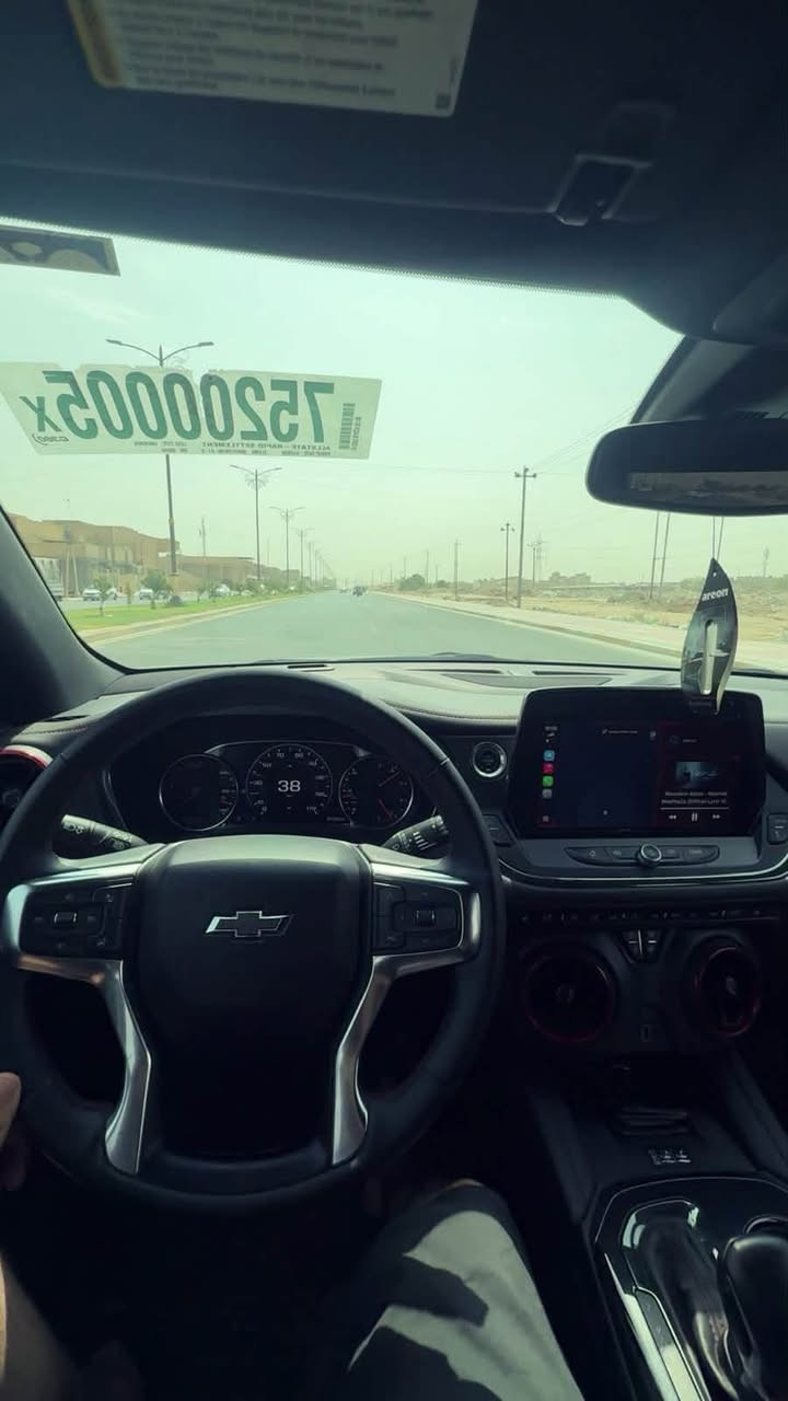 السلام عليكم
بلايزر ٢٠٢٤ RS
الضرر بابين وجبتله بابين نفس اللون  بدون بنراما مكانه كربلاء 
السعر ٢٤٥ ورقه ***********

نص مكتوب في الصور:
- 19/25