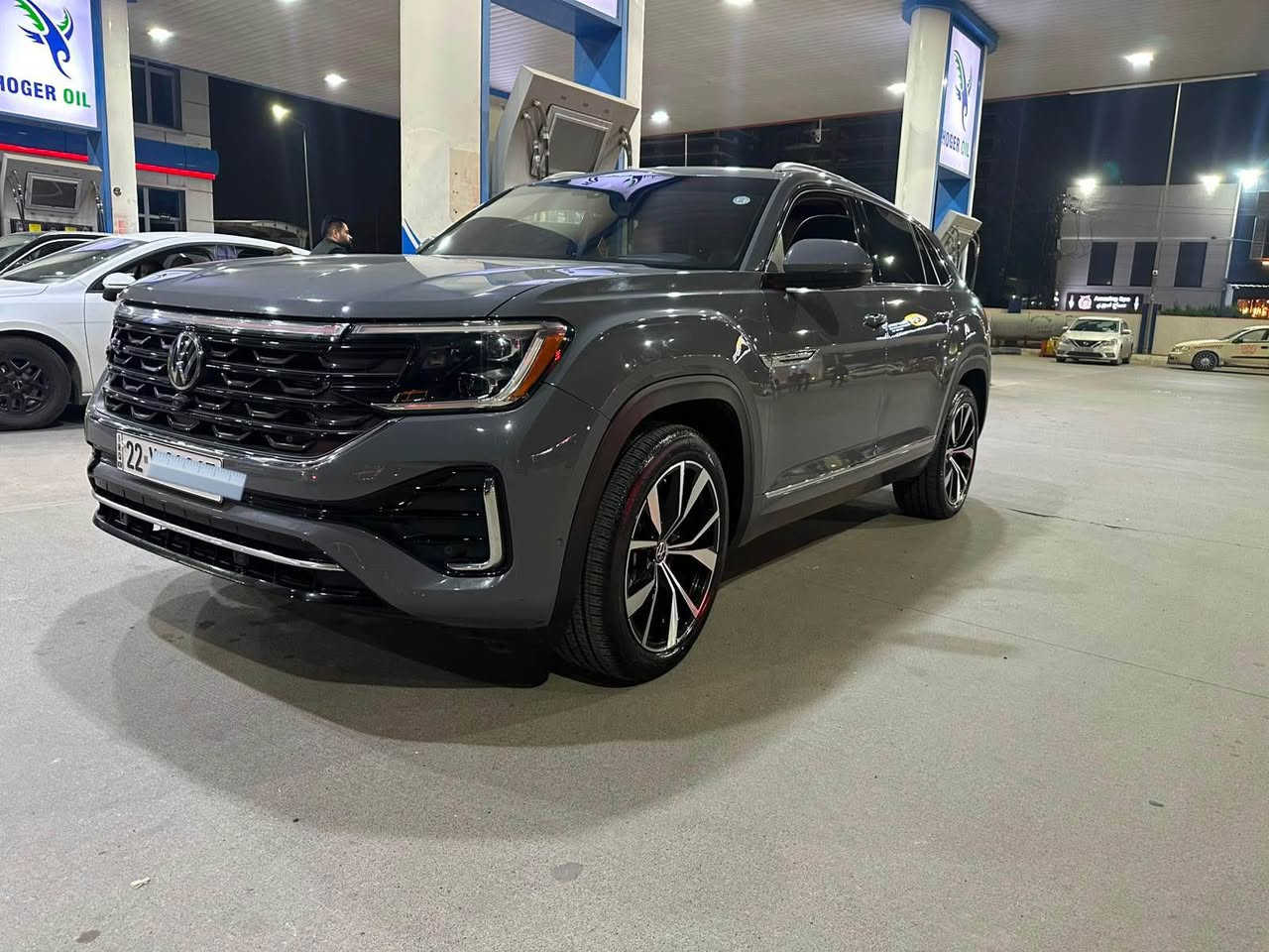 ‎عربى/کوردی
‎فولكسفاغن
‎أطلس كروس سبورت, SEL, 2024
‎عدد الأميال : ٤٠ ميل
‎ضرر: نوس بؤنيت
‎سلندر: 4 سلندر
‎محرک: 2.0T
السعر / 31,000$ 🔥
بدون دواخل ارباك (ستيرن-الكتف )
الكاميرا الخلفية - سقف بانورامي - صندوق كهربائي  - التحكم على المنحدرات - كاميرا 360 - مستشعر وقوف - تدفئة المقاعد - فتحة السقف - بصمة - مثبت السرعة - مرايا جانبية كهربائية - نوافذ كهربائية - شاشة - مراقبة النقطة العمياء - التعرف على إشارات المرور - نظام المفتاح الذكي - التحكم التلقائي في درجة الحرارة - مقاعد كهربائية - 8 وسادة هوائية - مصابيح زينون الأمامية - المصابيح الأمامية ليد - مانع الانزلاق - إنارة محيطية - أبل كاربلاي - التشغيل عن بعد - ABS - AWD - رادار

‎العنوان: اربيل  -  
رقم موبايل-***********
*************
‎ڤۆڵکسواگن
‎ئەتڵەس کرۆس سپۆرت, SEL, 2024
‎ماوەی ڕۆهیشتن40 ميل
‎بۆیاغ: نيو بۆنیت
‎پستۆن: 4 پستۆن
‎بزوێنەر: 2.0T
 نرخ / 31,000$
 🔥
بێ ژۆرێ. ئيرباك (شان_سوكان)
 ‎کامێرای دواوە - پانۆراما - سندوقی کارەبایی - ڕاگری نشێوی - کامێرا 360 - حەساس - گەرمکەرەوەی کوشن - سلاید - بەسمە - دیاریکرنی خێرایی - ئاوێنەی لاتەنیشتی کارەبایی - جام کارەبایی - شاشە - ئاوێنەی ڕادار - ناسینەوەی هێماکانی هاتوچۆ - سیستەمی کلیلی زیرەک - کۆنترۆڵی پلەی گەرمی ئۆتۆماتیکی - کورسی کارەبایی - 8 پەرەشووت - لایتی پێشەوەی زینۆن - لایتی پێشەوەی لید - کۆنتڕۆڵکردنی خزان - ڕووناکی دەوروبەری ژورەوە - ئەپڵ کارپلەی - شەغال - ABS - AWD - ڕادار  
📍ناونیشان: هەولێر
 ژم-*********** أربيل, العراق
