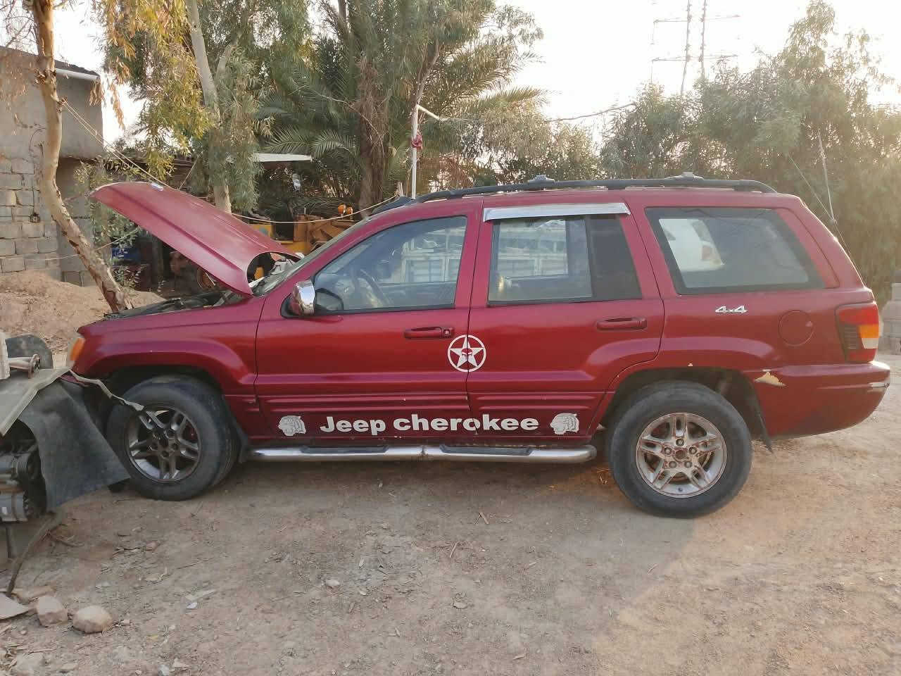 جيب شيروكي
مديل 2000
محرك v8 بلادي 
السيارة نظيفه ونصبتهه حلوه
باسمي رقم دهوك جديد 
موجودة بكربلاء الحر 
للاستفسار
***********
السعر 35 ورقه
