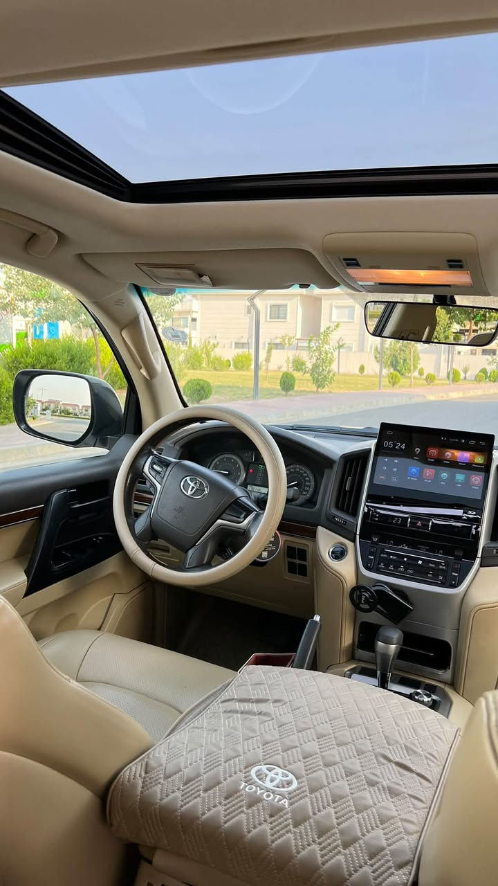 لاندكروز GXR v6 4000
رقم اربيل 
ماشيه 173الف 
كلين مكفوله كفاله عامه من الصبغ والبارد واي حادث 
السعر 455 ورقه والتحويل مباشر 
للتواصل الاتصال على الرقم ***********

