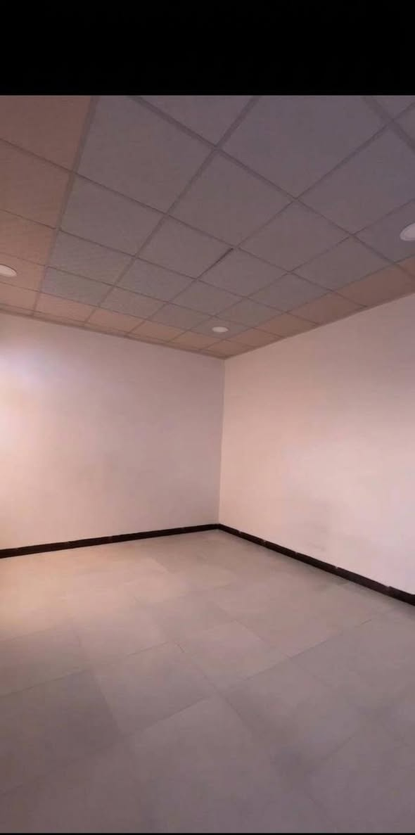 شقة للإيجار • حي السكر • بناء حديث