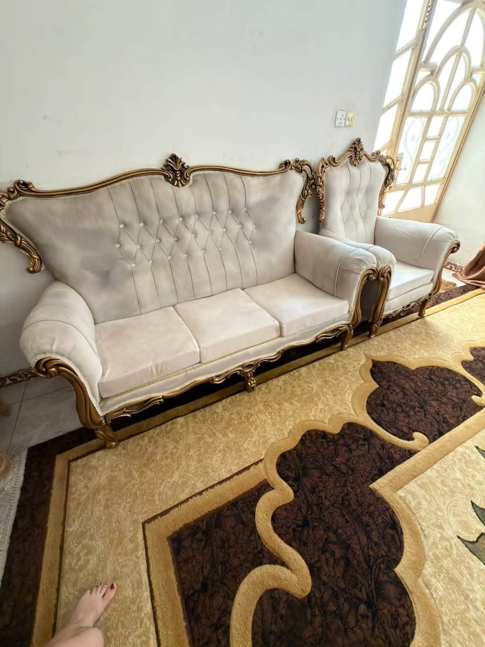 تخم عشر مقاعد نضيف نجف حي الغدير السعر 500
