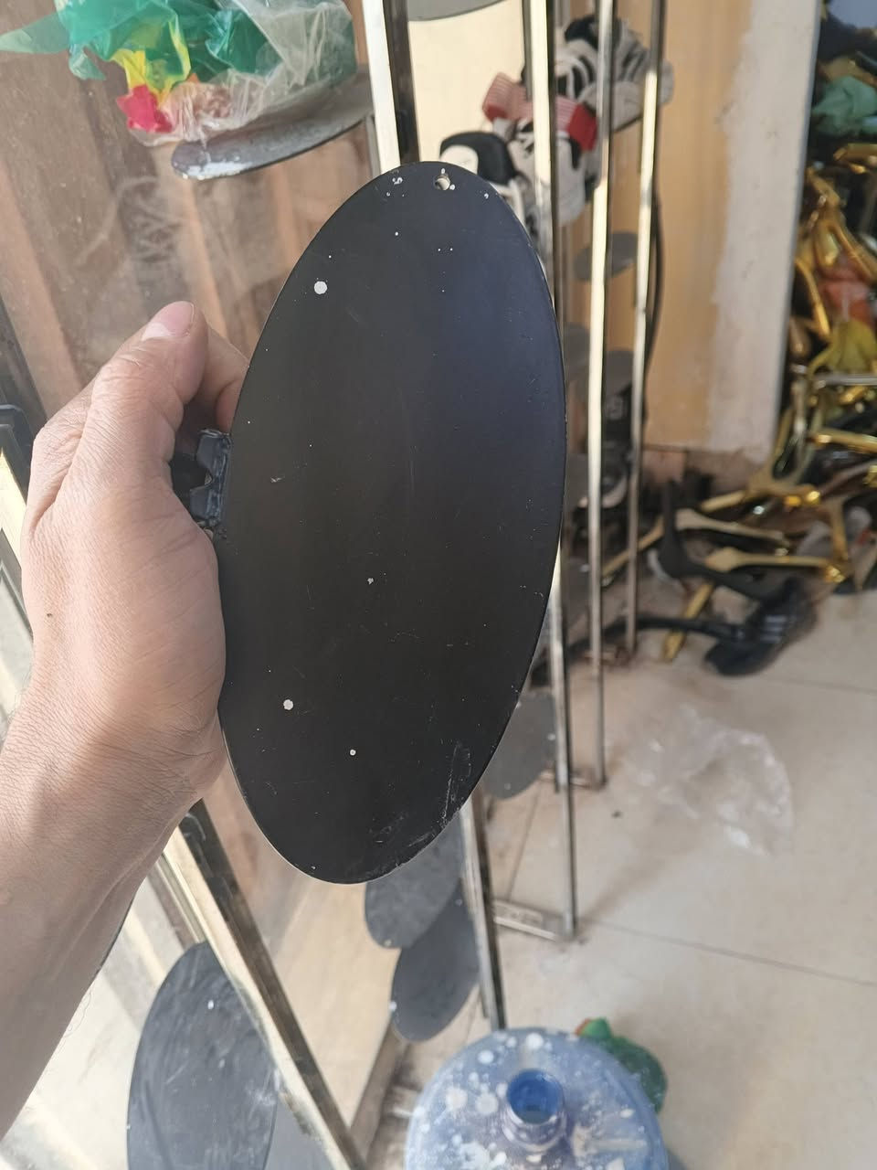 السلام عليكم  ستاند ملابس 3 قطع 
تعاليك 200 قطعه 
 

***********. واتساب
