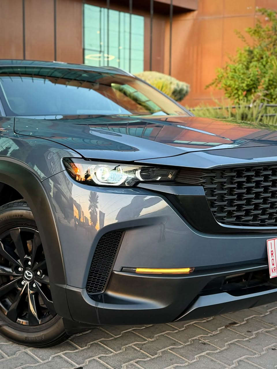 MAZDA CX-50 2024 sky active 
مازدا CX50 
- فور ويل AWD
بريك بسمه
كشنات تدفئة  
‎رادار امامي جانبي خلفي 
كاميرا خلفي
- شاشه كبيره
- حساس مرايا جانبيه
- نظام carplay WIFI NAVIGATION 
-  نظام النقطة العمياء 
-  هاند بريك بصمة + اوتوو هولد
- نظام توقف تلقائي عند الرجوع
 -  كاميرة خلفية بدقة عالية 
 -  نوع المقاعد:  جلد و كنتاره
-  المصابيح:  زينون - إضاءة ليد- ليزر
🔥محرك 4 سلندر 2.5 
ماشيه 16 الف فقط
♦️حادث خفيف جداً جملغ امامي فقط بجم كبس 
📍مكان سليماني 
بدون رقم  تترقم شمالي فقط سليماني اربيل دهوك 
📞***********
