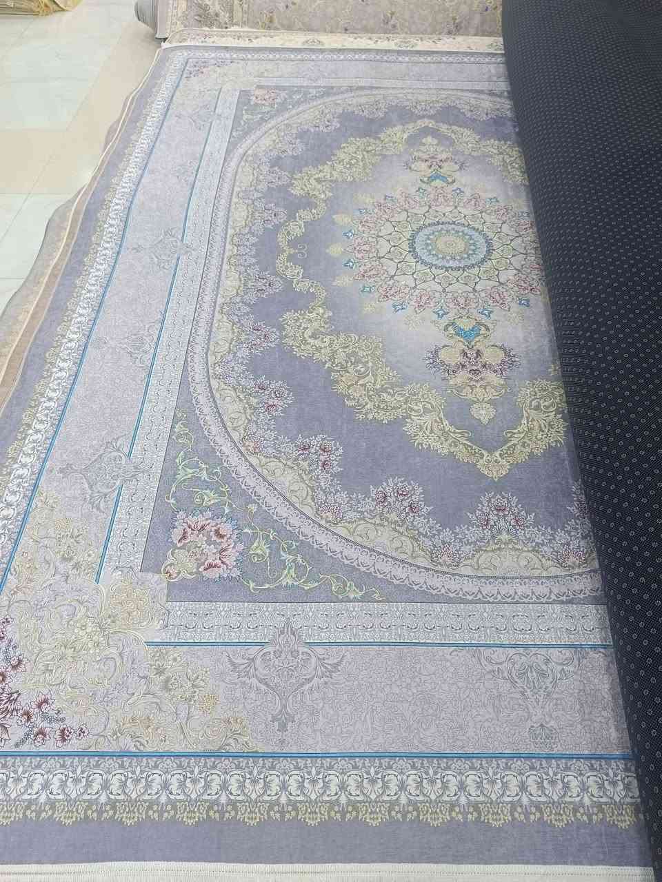داشکان پشتلاستیک ئەسڵی هەموو نەخش و قیاسێک مەتری 8هەزار واتە فەرشێکی 3x4تەنها 95هەزار
لەسموود سەروی مارکێت ئاڵتون بەرانبەر پێشانگای بورهان 
ژمارە *********** تاکو ڕۆژی جمعە
