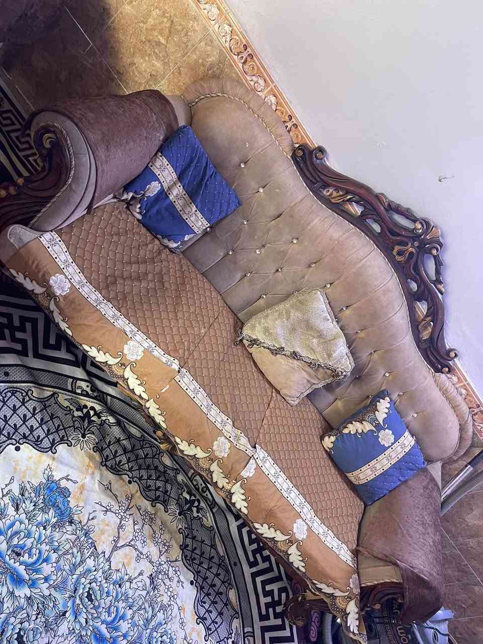 سلام عليكم تخم زان تركي يرادله ترتيب سعره 180
***********
