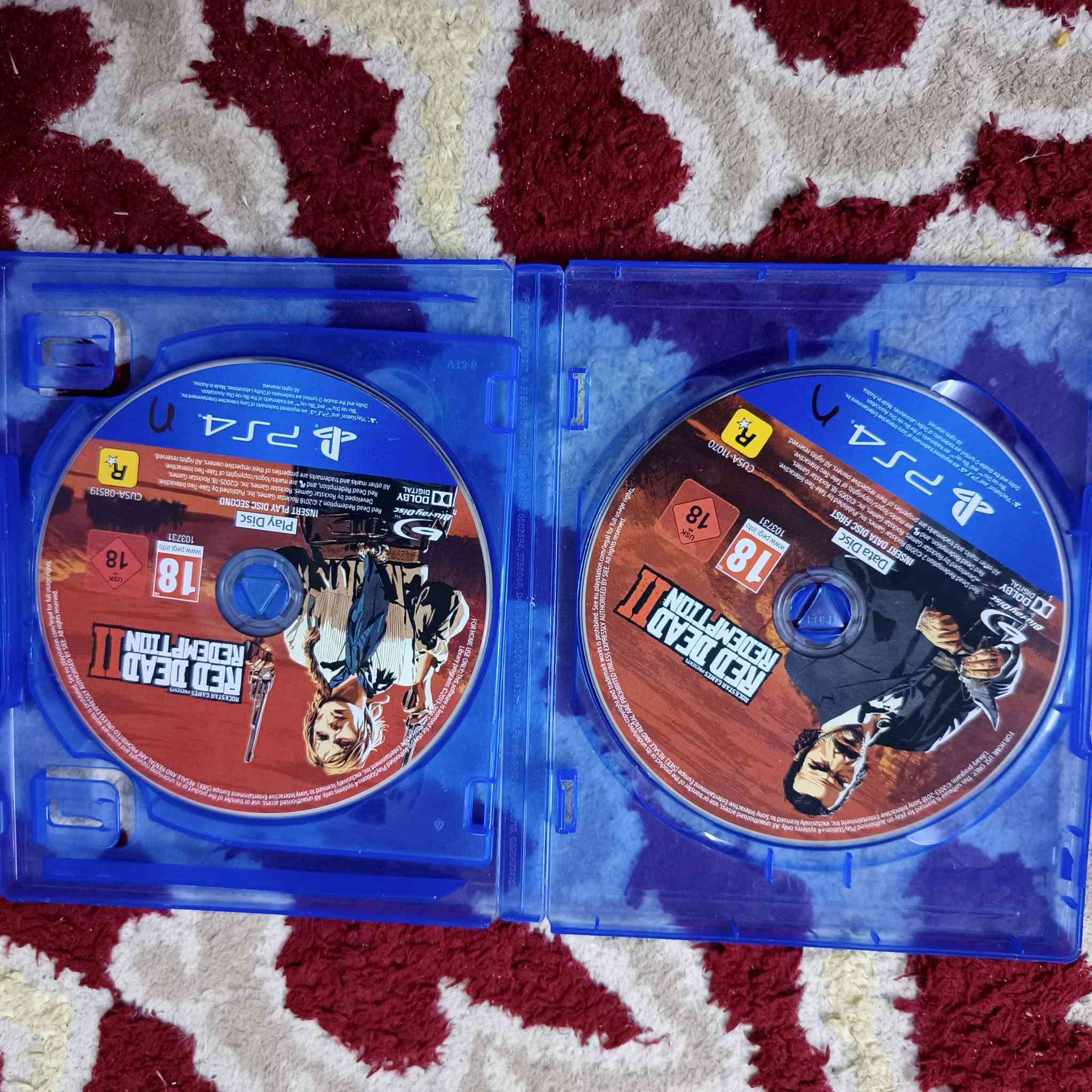 للبيع اقراص PS4 اصلية بدون اغلفة 

1. Red Dead Redemption 2 - بدون غلاف
2. Grand Theft Auto V - GTA 5 - بدون غلاف  
3. Uncharted 4: A Thief's End - 

السعر: 50 الف للـ3 سوا وقابل للتفاوض

الاقراص نظيفة 100% وشغالة
