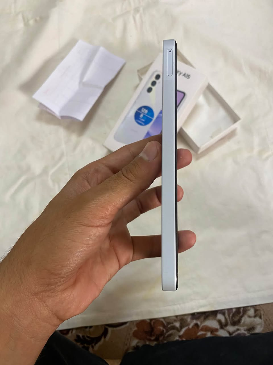 کوردی/عربی
📱🔥Galaxy A15 بۆ فرۆشتن

مۆبایلێکی زۆر پاک و خاوێنە، لە وێنەکەش جوانترە 😍

✅ 128GB

✅ دوو سیمکارت

✅ زۆر پاک و بێ کێشە

✅ هەموو شتێکی وەک بیلادی ماوەتەوە

✅ وەسڵی کڕینەکەشی هەیە 🧾

💰 نرخ: ١٣٠ هەزار

🤝 کەمێک مەجال هەیە

***********

شوێن کرکوک

____________________________________

📱🔥Galaxy A15 للبيع

السلام عليكم شباب 🌹

موبايل Galaxy A15 للبيع، نظيف كلش وحالته ممتازة، وأحلى من الصورة 😍

✅ 128GB

✅ شريحتين

✅ نظيف وما بي أي مشكلة

✅ كلشي بيه مثل ما طلع من الوكالة

✅ حتى  وصل الشراء موجود 🧾

💰 السعر 130 ألف

🤝 بي مجال بسيط

***********

مکان کرکوک

نص مكتوب في الصور:
- SAMSUNG Galaxy A15 More Power. More Possibilities. Your Next Smart Choice 50MP Triple Camera Capture Every Moment 6.5" Super AMOLED Vivid & Sharp Display 8GB RAM Smooth Performance 128GB Storage More Space for What Matters 5000mAh Long-Lasting Battery Stay Connected Longer 128GB 8GB RAM Stylish Design Powerful Performance Samsung Galaxy A15 Original Samsung Official Warranty Fast Delivery Best Price SAMSUNG Innovation for a better tomorrow