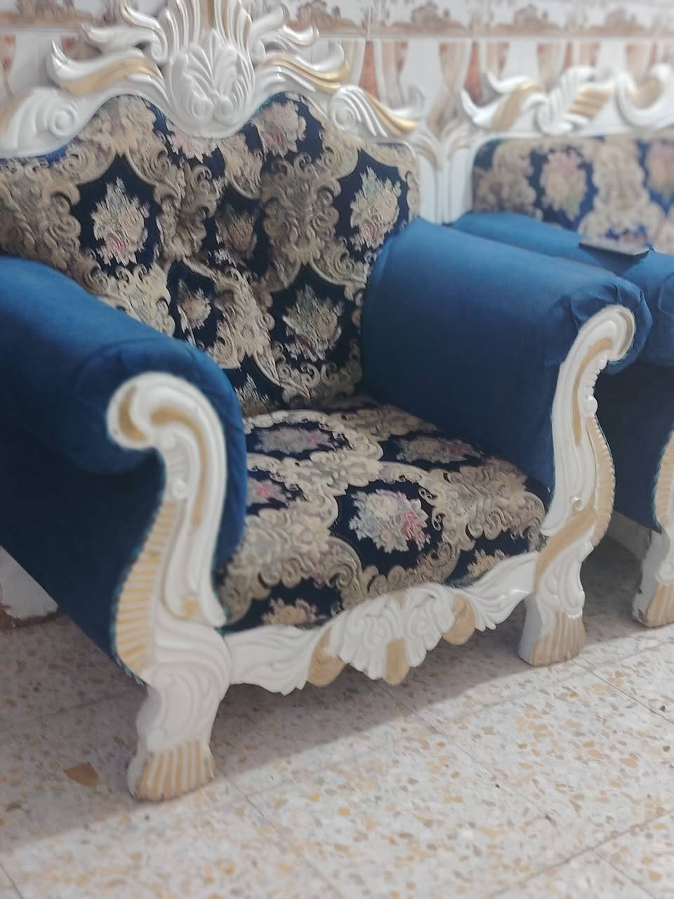 سلام عليكم هاذه تخم مستعمل ونضيف ومناسب من رخصت مدير ل كروب ل مكان بابل وهاذه رقمي ***********
