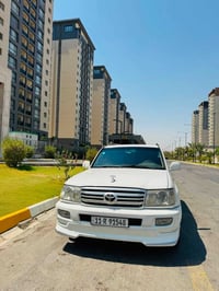 لاندكروز • ٢٠٠٠ • رقم بغداد