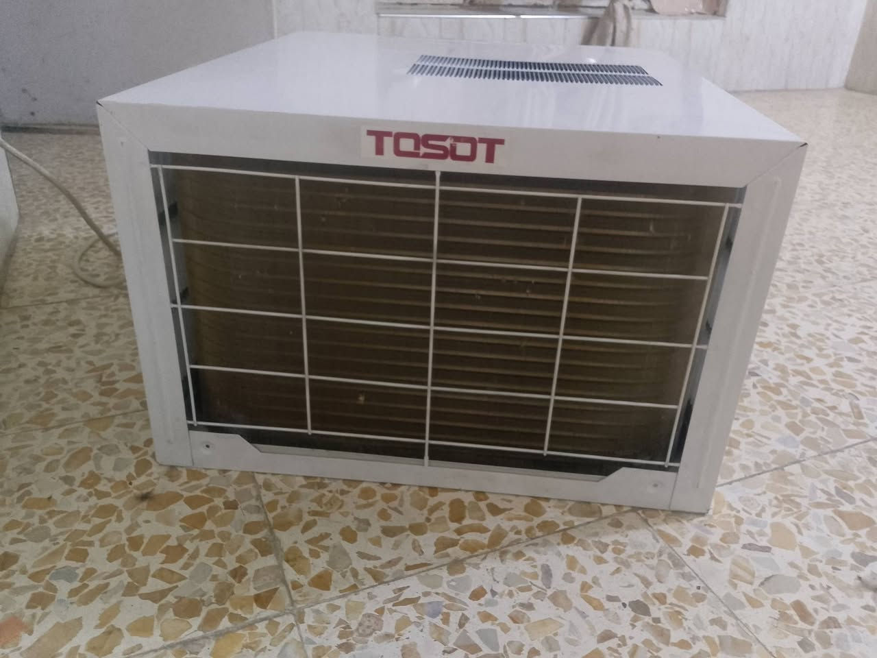 مكيف توست لبيع تبريد ثلج نظفه 90
مكاني بغداد سعر 300 وبي مجال 
***********
