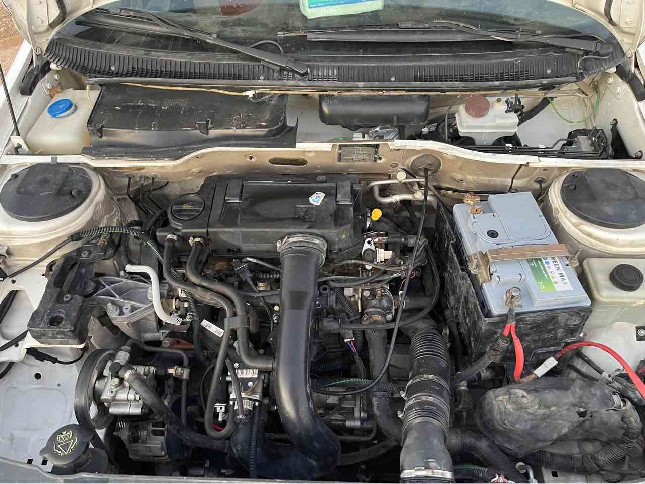 بيجو بارص مديل 21 سيارة كفاله عامه نضيف جدا رقم نجف تبريد ثلاجه كير ومحرك على شرط مكانه نجف حي النداء سعره 67 وبيه مجال للشراي يتصل على واتساب للتفاصيل اكثر 

*********** النجف, العراق
