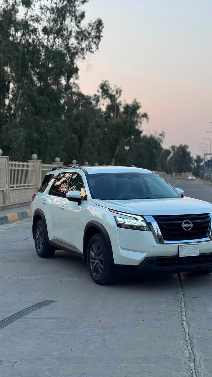 السلام عليكم سيارة Nissan Pathfinder،للبيع
موديل 2024 sv

مواصفات sv معروفه

كشنات جلد 

تدفئة كشنات 

كشنات كهربائية 

بصمة تشغيل عن بعد 

ابل كار بلي  

السيارة كلين بدون ضرر 

وارد أمريكي 

قطره صبغ ما بيها السيارة 

السيارة ماشيه 32 الف مايل 

السيارة كاتي تترقم شمال 

مكان السيارة موصل حي الرفاق قرب جامع الروضة المحمديه 

رقم الشاصي مرفق بالصور 

السعر جداً بسيط 

للاستفسار اتصل ع الرقم الآتي ☎️*********** 📞
