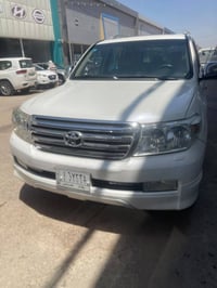 لاندكروز جكساره • ٢٠١١ • رقم بغداد