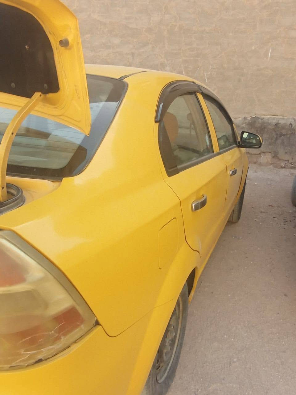 السلام علیکم افيو خليجي ١١مكينه مفتوح كير اوتو كفاله ماعدا الجاملغ الأمامي بدون دواخل صبغ جماليه 
نقصها
كمريسر تبريد
اوجبنه مكينه 
السعر ٤٨ مكان كربلاء اتصال ***********واتساب

