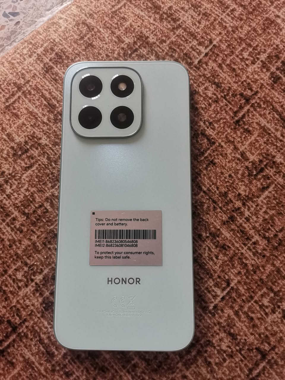 HONOR X6C للبيع
الموبايل مستخدم شهر واحد مامفتوح
السعر 250
التواصل على هاذي الأرقام
***********
