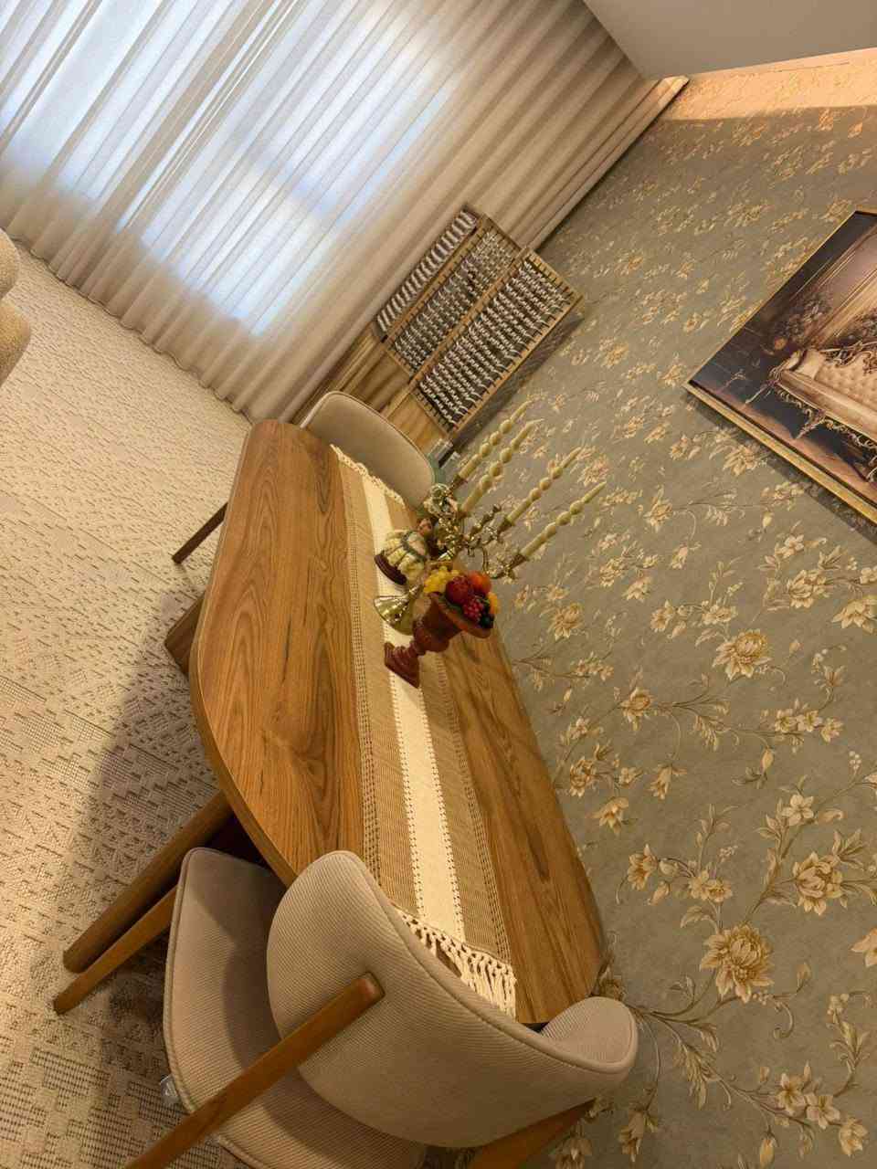 سلام عليكم تخم 7 مقعد.. وميز طعام صارلي اسبو من اخذتهن ((***********))
