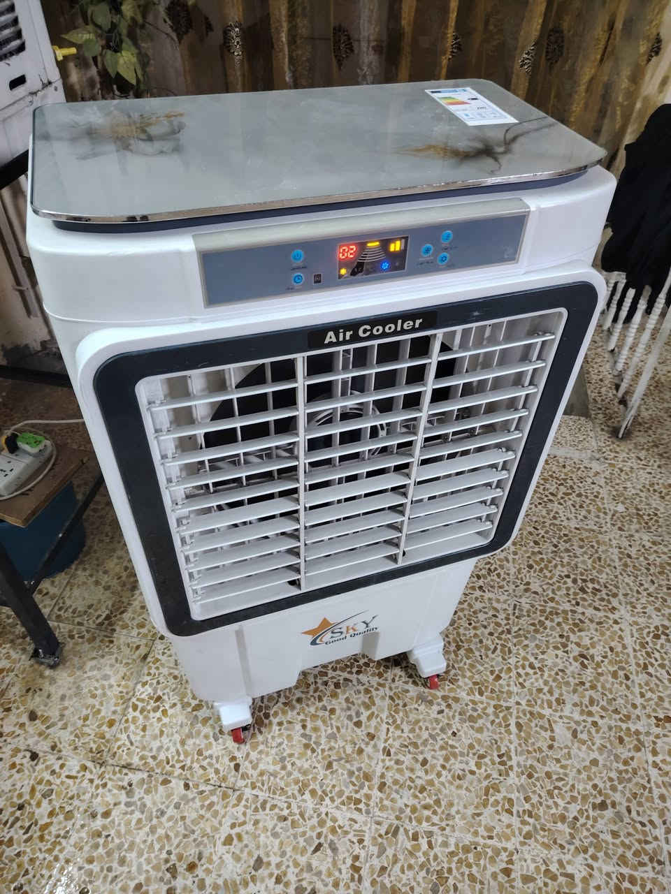 كنفيره حجم وسط شغاله شرط بدون اي عيب مستخدمه موسم واحد السعر ٩٥ الف نهايتها شاري اتصل عنوان جانب الايمن *********** ***********

