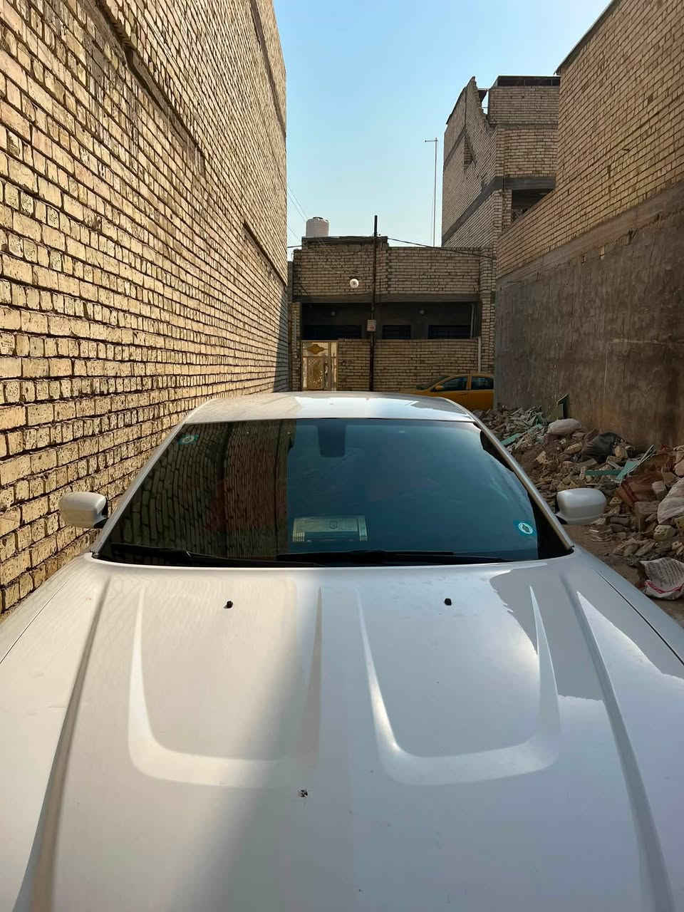 السلام عليكم جارجر 12 ابيض تخم تاير جديد ويل 18 خليجي شاشه جبيره كير طياره العنوان بغداد الشعب السعر 140 رقم الهاتف ***********
