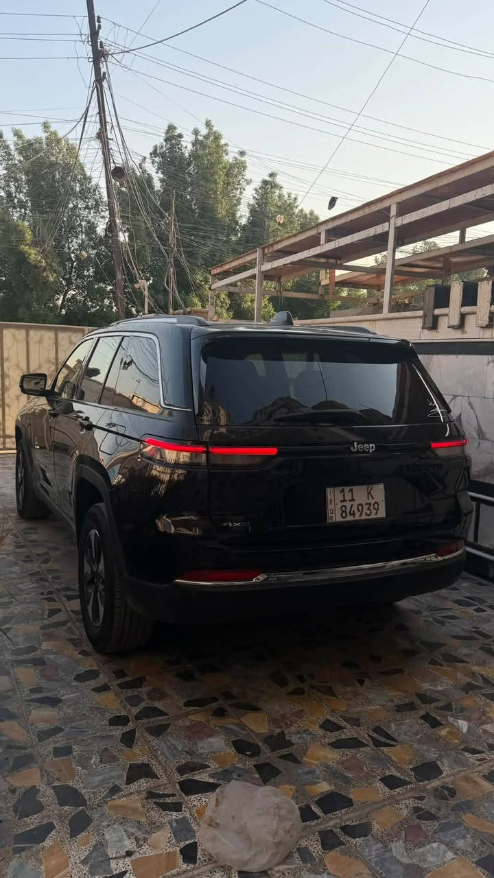 هايبرد 4xe • ٢٠٢٣ • ٤٢٠٠٠ ميل