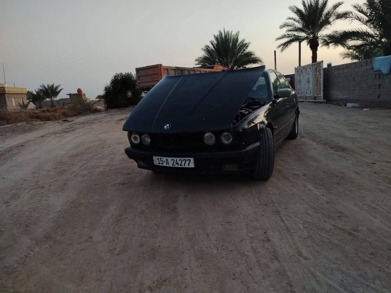 سلام  عليكم بيئم اللبيع مديل 91حجم 525مكينه مسكر فانوس كير اوتماتيك رقم انبار سياره بسمي 2030 كشره حلوه حداديه تايرات نظيفات سياره نقص بس تبريد كهربائية كامله الايت زنون فتحه شغاله مكان سياره بابل كفل ***********
