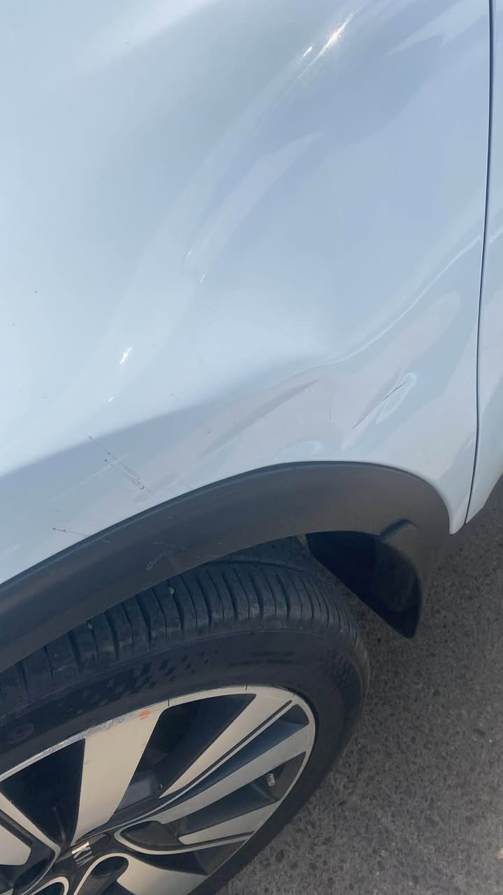 كيا سبورتاج ٢٠١٧
ماشية ١٨٥
رقم دهوك 
مكان اربيل 
بدون صبغ مع ملاحظات بسيطة موضحة بالصور
والسنوية الى ٢٠٢٨
السعر 158 ورقة ومجال بسيط
تواصل
***********
*********** أربيل, العراق
