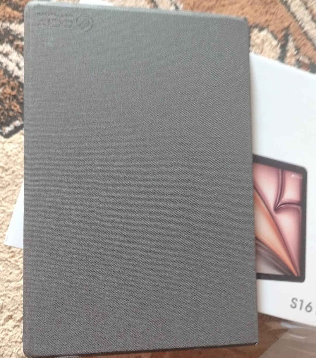 آيباد • كامل غراضه • قليل الاستخدام