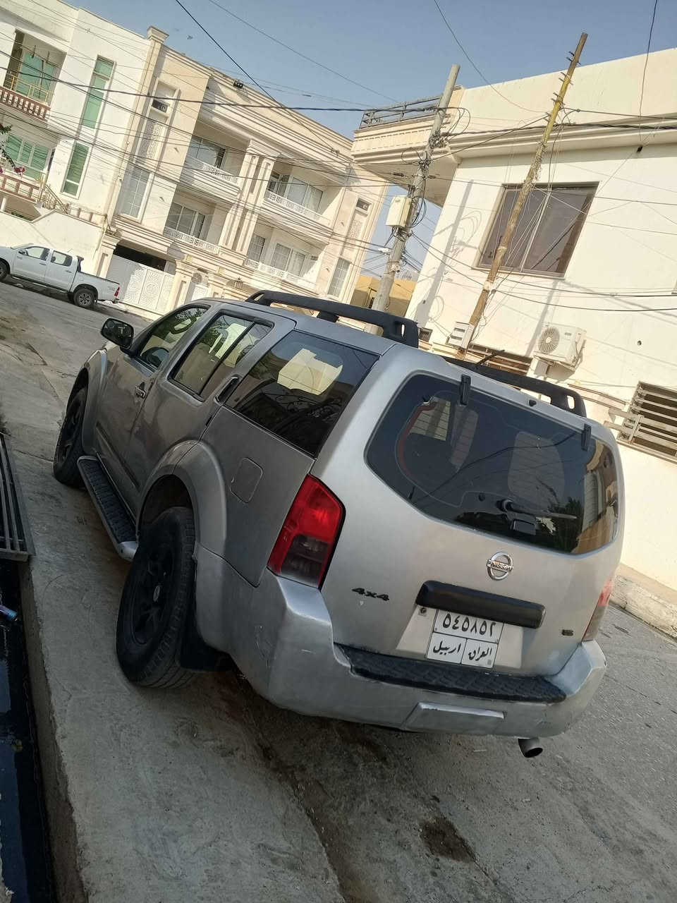 نیسان پاسفاندەر 4×4 2006
فول مواصفات ناو زةرد و كرئمي 
nissan pasfander 2006
خلیجی
گێڕ تۆماتیک
دعامي لؤ دعامي همووي بشرت 
v6
4×4 of rowd
دەبل ئەکسل 
گێڕو مەکینەو تەبرید بەشەرت
تەبرید مەرکەزیی 
چوار تایەی نوێی ڵەسەرە
جام کارەبایی
تحدید سورعە
کوشن 3 ریز
شاشه کامیرا
عام نيه به عام دفرؤشم 
غرامەی 75 هەزار
250 هەزار ڕۆشتوە ناو کرێمی زۆر خاوێنە ڵەگەڵ سپێری بیڵادی
نرخی تەنها 72 وەرەقەو مەعامەڵەشی تێدایە
گۆڕینەوەش دەکەم
ژمارەی تەلفون ***********
له هه ولير م أربيل, العراق
