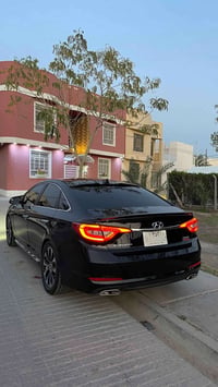 الإسلام عليكم Hyundai Sonata 2015 السياره سبورت معروفه مواصفات السبورت...