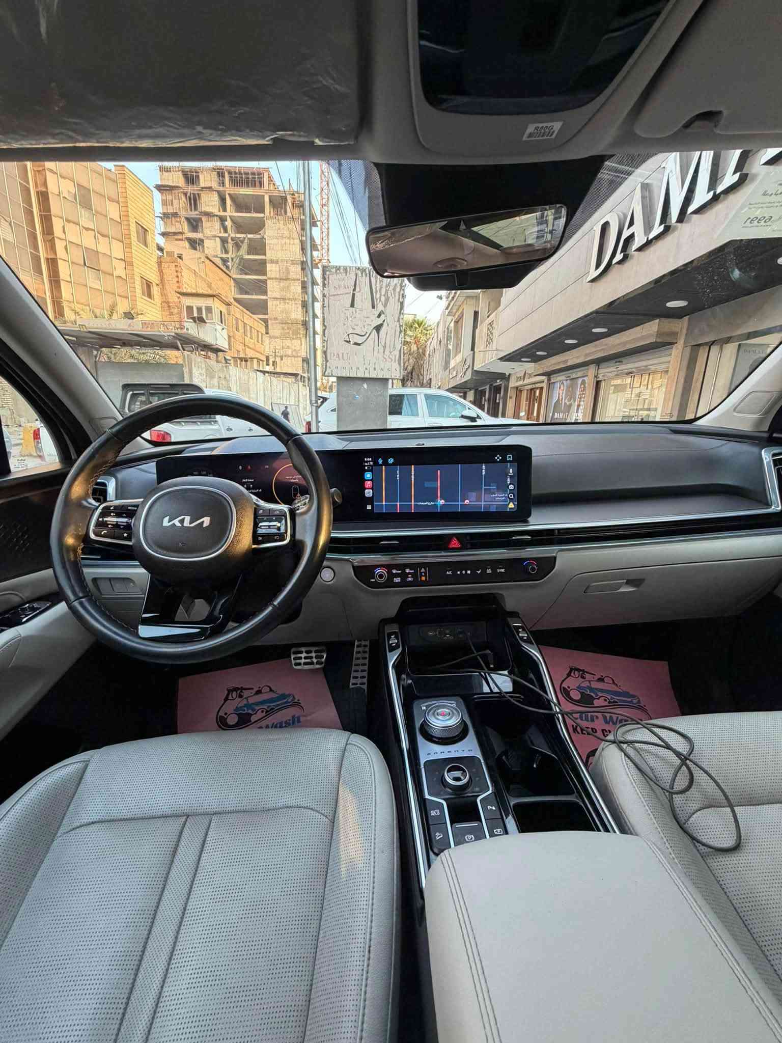 سورنتو موديل 2024 خلجيه وكاله مكينه 6 سلندر
ماشيه 27 حقيقي
السياره اعلى فئه 4x فوول موصفات  
داتة شوب 
جنطه كهرباء 
داخل جلد 
كشن تدفئه تبريد 
كراسي كهرباء 
شاشه متصل 
ويل 20 
شحن واير ليس 
السياه مكفوله من كلشي عدا طخة بسيطه بالباب مرفقه مع الصور
السعر 320 ورقه  مجال كلش بسيط
عنوان السياره بغداد البلديات
رقم الهاتف /***********
