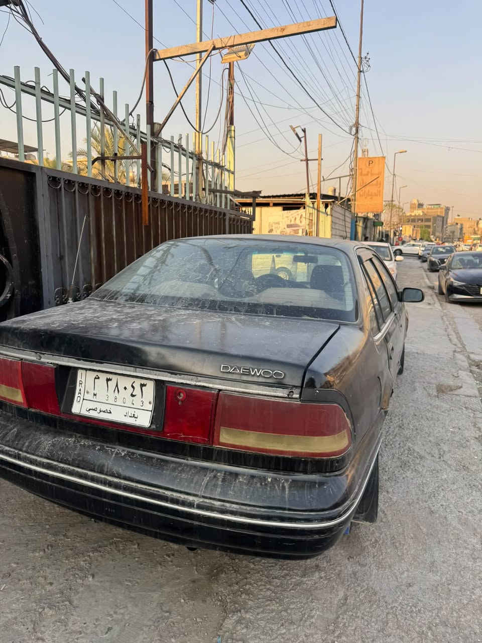 السلام عليكم
دايو برنس 1994 رقم بغداد مصبوغه عام
تبريد شغال
صدر وتخم تاير جديد
كير محرك شغال مكاني بغداد العامريه
السعر 28 ورقه وبيها مجال بسيط 
*********** محمد
