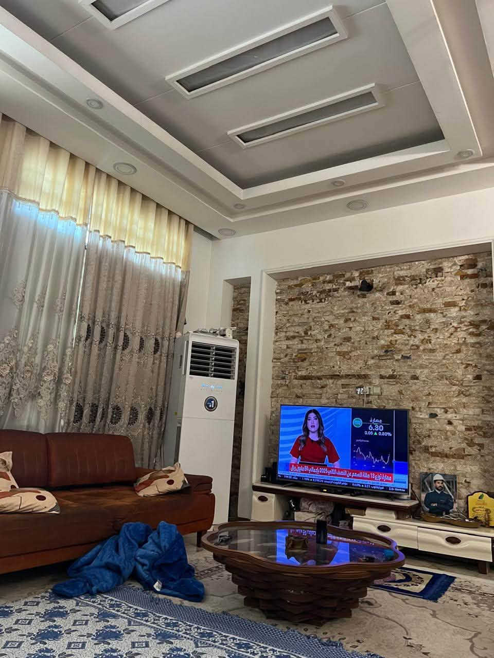 شـركـه أنوار الجـزائري للعقارات والمقاولات 
يتوفر  بيت للبيع 
العنوان : الجبيله 📍
المساحه :  117 م
الواجهه :   6 م
محتويات البيت : غرفتين منام فوك + الطابق الارضي استقبال وصاله ومطبخ وصحيات وكراج 
المواصفات :  بناء 2018 طابوك بالكامل درجه اولى + شارع عريض 15 م + طابو صرف + قريب للشارع العام
السعر الأجمالي :   425 مليون 🛑

عنوان الشركه الجبيله مجاور جوتن للاصباغ 
و قصر شيرين  📍

شركه أنوار الجزائري للأستثمار العقاري والمقاولات العامه والتجاره العامه . 
الشـركة  مجازة رسمياً وقانونياً من جميع الجهات المعنيه 
 
للاطلاع على باقي العروض او مشاركه عرض مع الشركه
 التواصل عبر الارقام التاليه :
***********
***********
***********
