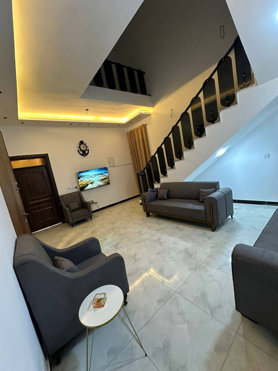 متوفر حجوزات طيلة ايام الاسبوع

احجز مزرعتك وانته مطمئن 🍀

المزرعة موثقة بتطبيق اجرلي 😉

متوفر مسبح مغلق ومي حار ومسبح مفتوح☺️

الموقع الدورة البعيثة  🗺️

 للاستفسار عن التفاصيل التواصل مع الرقم واتساب فقط 
*********** 🤗☎️
