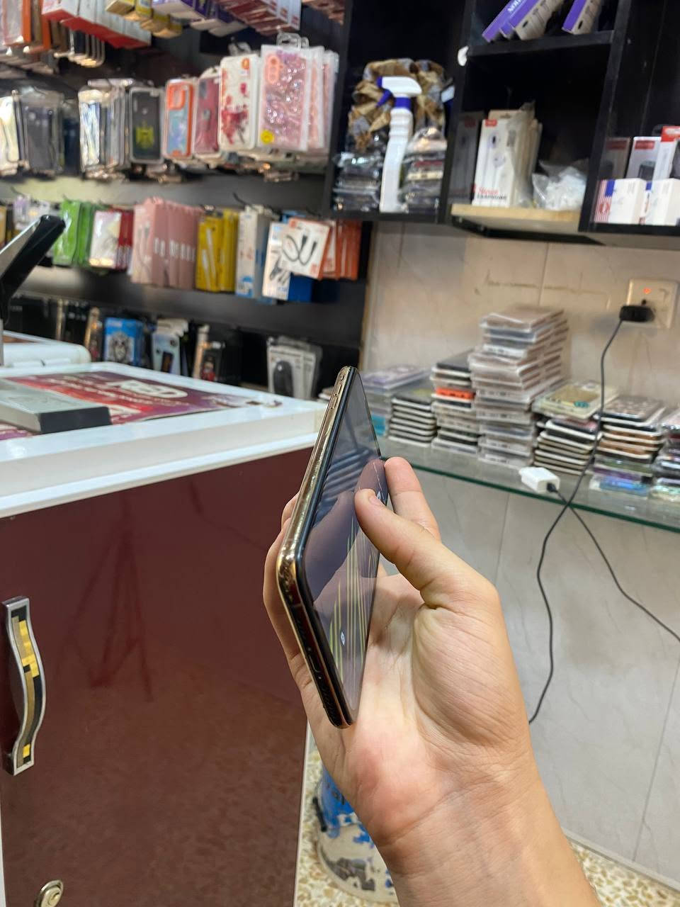 ايفون Xs Max
ذاكرة 256✅
شريحة 1✅
نضافة 90%✅
مبدل شاشة اصلية✅
مبدل بطارية اصلية✅
سعر 210 وبي مجال بسيط✅
 للتصال و الاستفسار ***********✅

