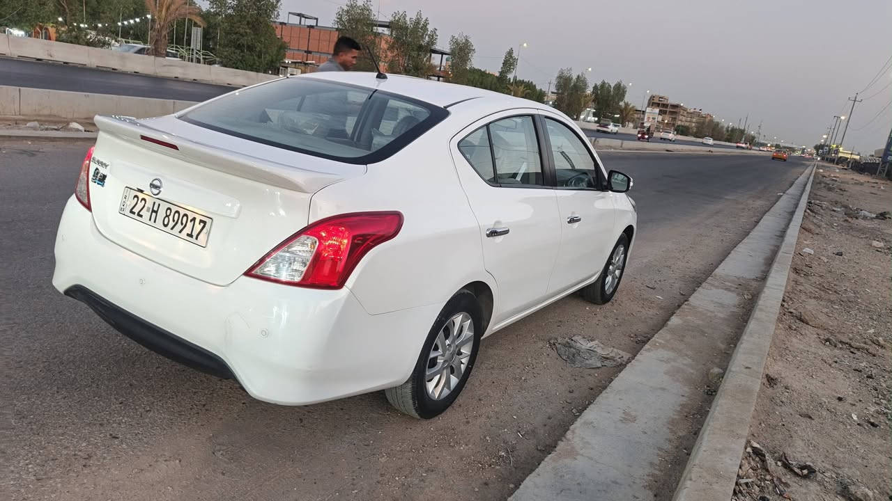 السلام عليكم... للبيع نيسان صني مصري فول مواصفات
بصمة تشغيل وأبواب
تبريد قطعتين
تبريد بيانو شاشة
كاميرا خلفية
شاشة دشبول 
بروجكتور
ويل كب
بيها بارد مكانين
ماشية 72 ألف
. رقم أربيل دولي باسم شركة تحويل أو وكالة جاهز
السعر ١١٧ مجال بسيط جدا ً
مكاني نجف ***********
