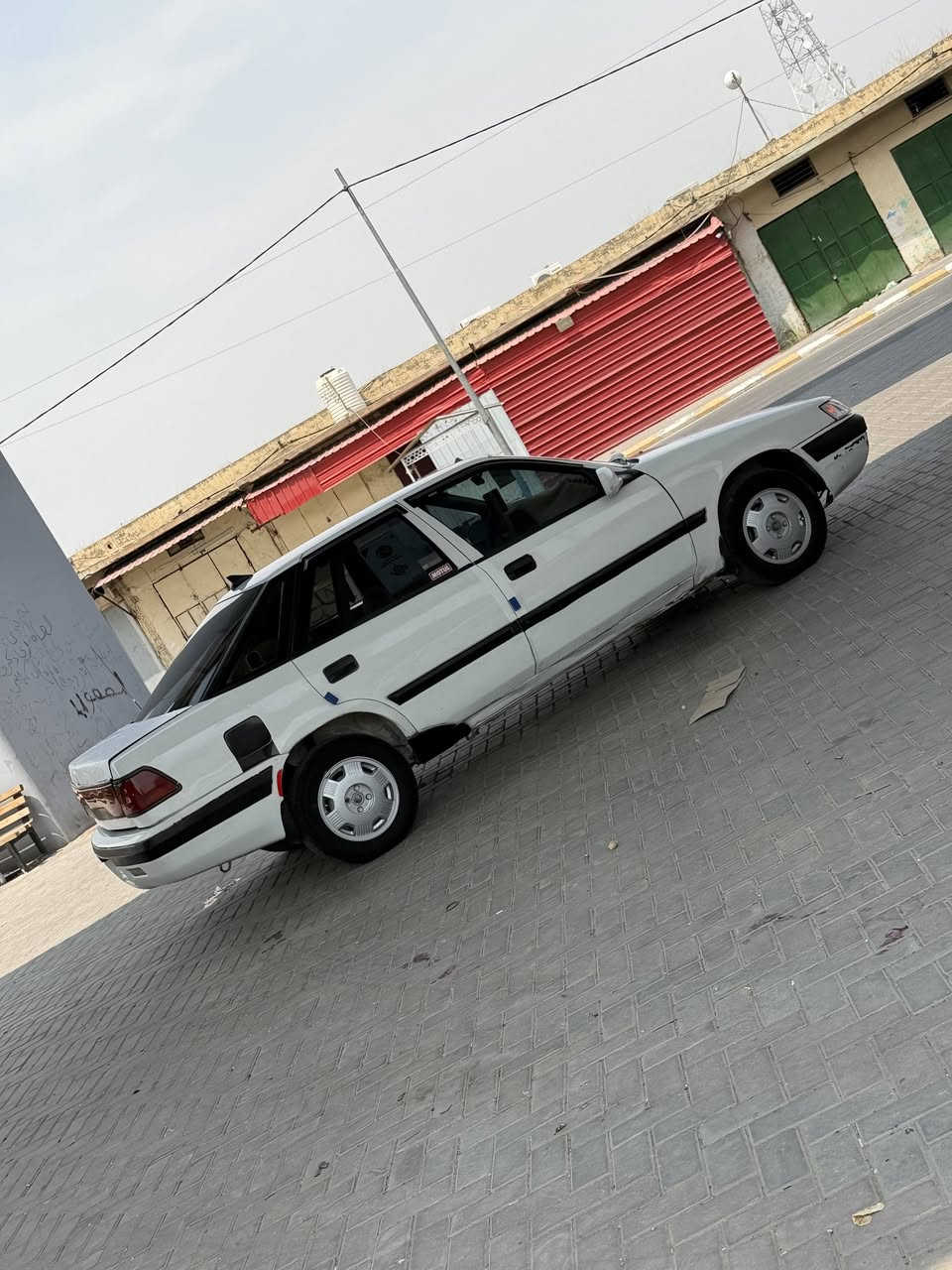 السلام عليكم اعتذر من الأقساط والوعده 
#للبيع دايو أسبرو موديل 94صلاح الدين مشروع وطني كير ومحرك مكفولات حداديه مكفولة داخل جديد تايرات  4جدد منظومة تبريد كامله نقص كمبريسر بدون ضربه مصبوغة جماليه فقط  السياره حلوه واقتصادية مال بيت المكان صلاح الدين تكريت 
***********
