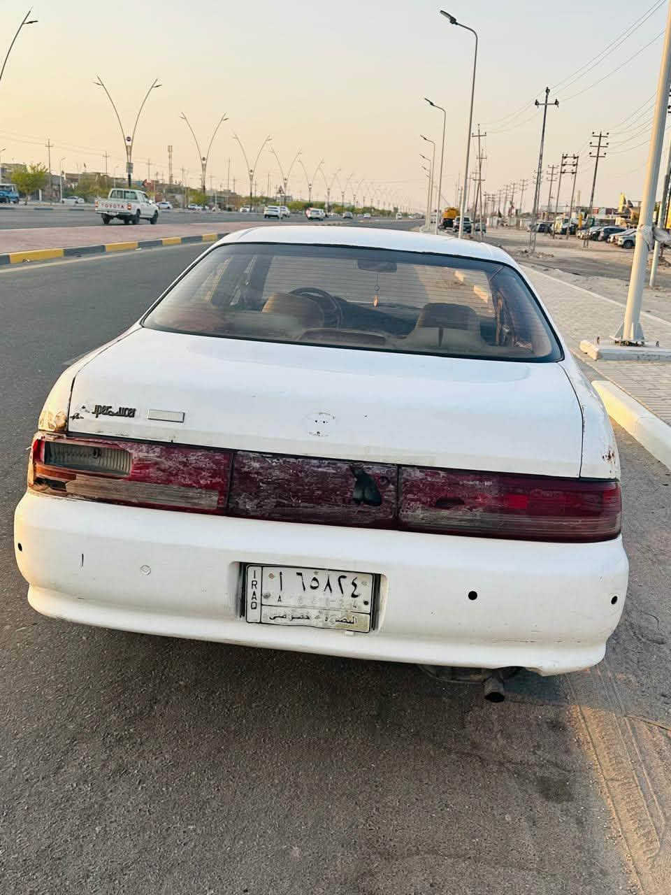 سلام عليكم مارك نفخ 1992 مكفوله من نقل الجثه والكصه رقم بصره باسمي راعيها الشرعي انه تحويل مباشر ابيع كوم حديد بس اصوليلات اوكفلك ونقل جثه البدي شوف العين السعر 25 ورقه عنواني البصره ***********
