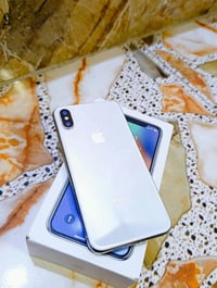 ايفون اكس • ذاكرة ٢٥٦ • بطارية ١٠٠