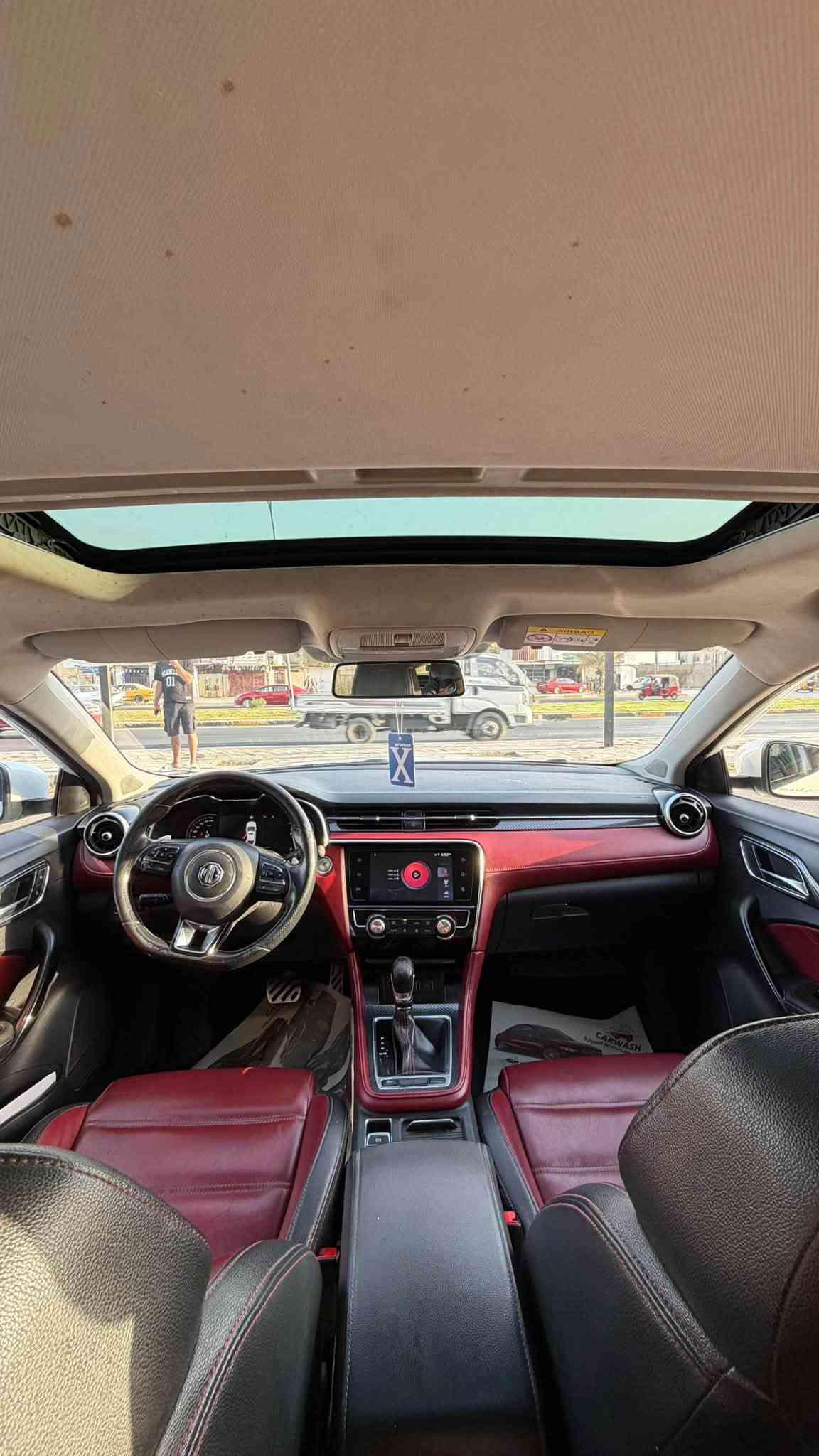 MG6 Trophy 2023

*بصمة وفتحة وحساسات 
* گير 7 سرعات DCT
* دفع أمامي 
* فول مواصفات أعلى فئة
* داخلية جلد
* شاشة وسطية + شاشة معلومات
* كاميرا وحساسات خلفية
* مثبت سرعة
* أنظمة ABS + ESP + TCS
* ماشية: 70.000 كم فقط
* بدون صبغ فقط ملاحضات بيهه بالدعاميات 
* سيارة جاهزة
* محرك مفتوح بالشركة 
* رقم بغداد بإسمي // عنواني بغداد 
* السعر منااااسب  88  ورقه وبيه مجال 
* للتواصل ***********
مكاني بغداد حي القاهرة
