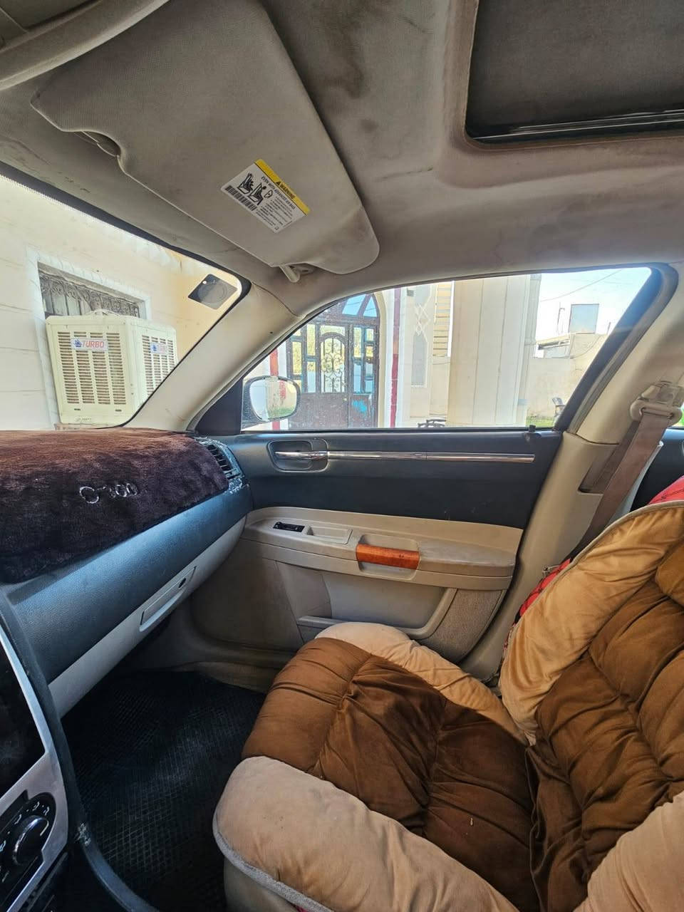 كرايسلر 300 • ٢٠٠٥ • رقم بصرة