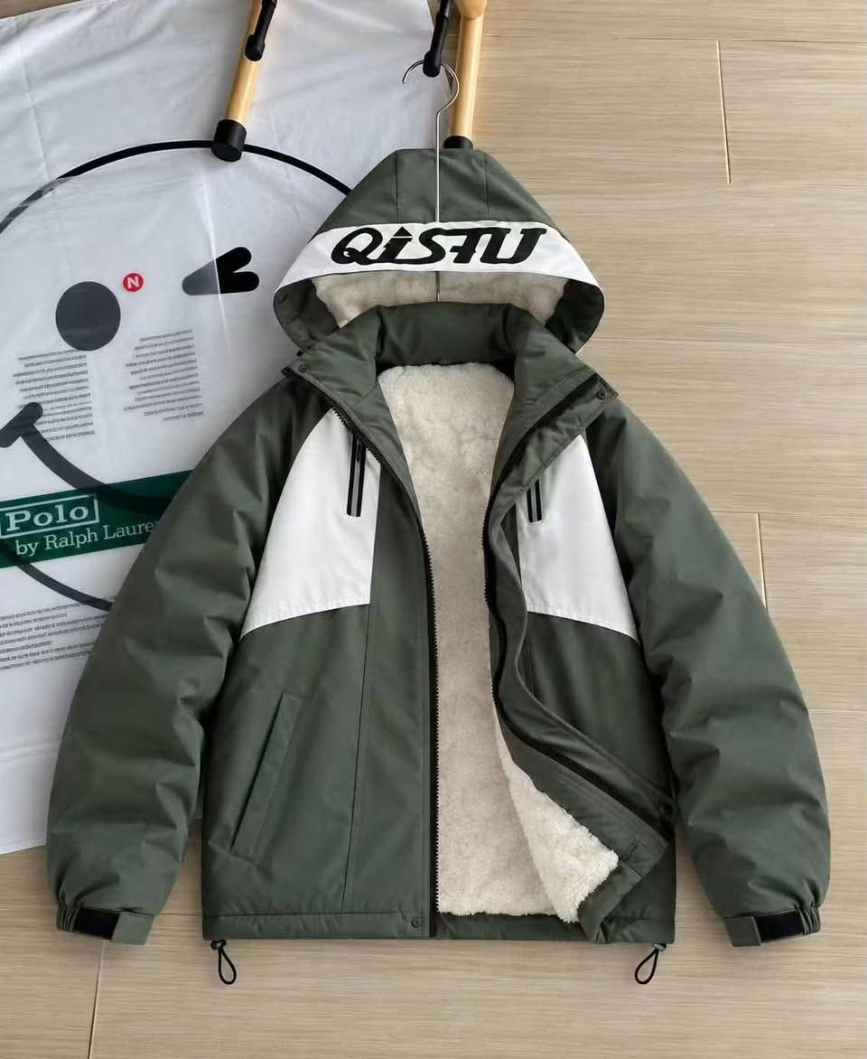 17 الف فقط . و القياسات من 
6XL
5XL 
4XL
3XL
2XL 
XL 
L
M
