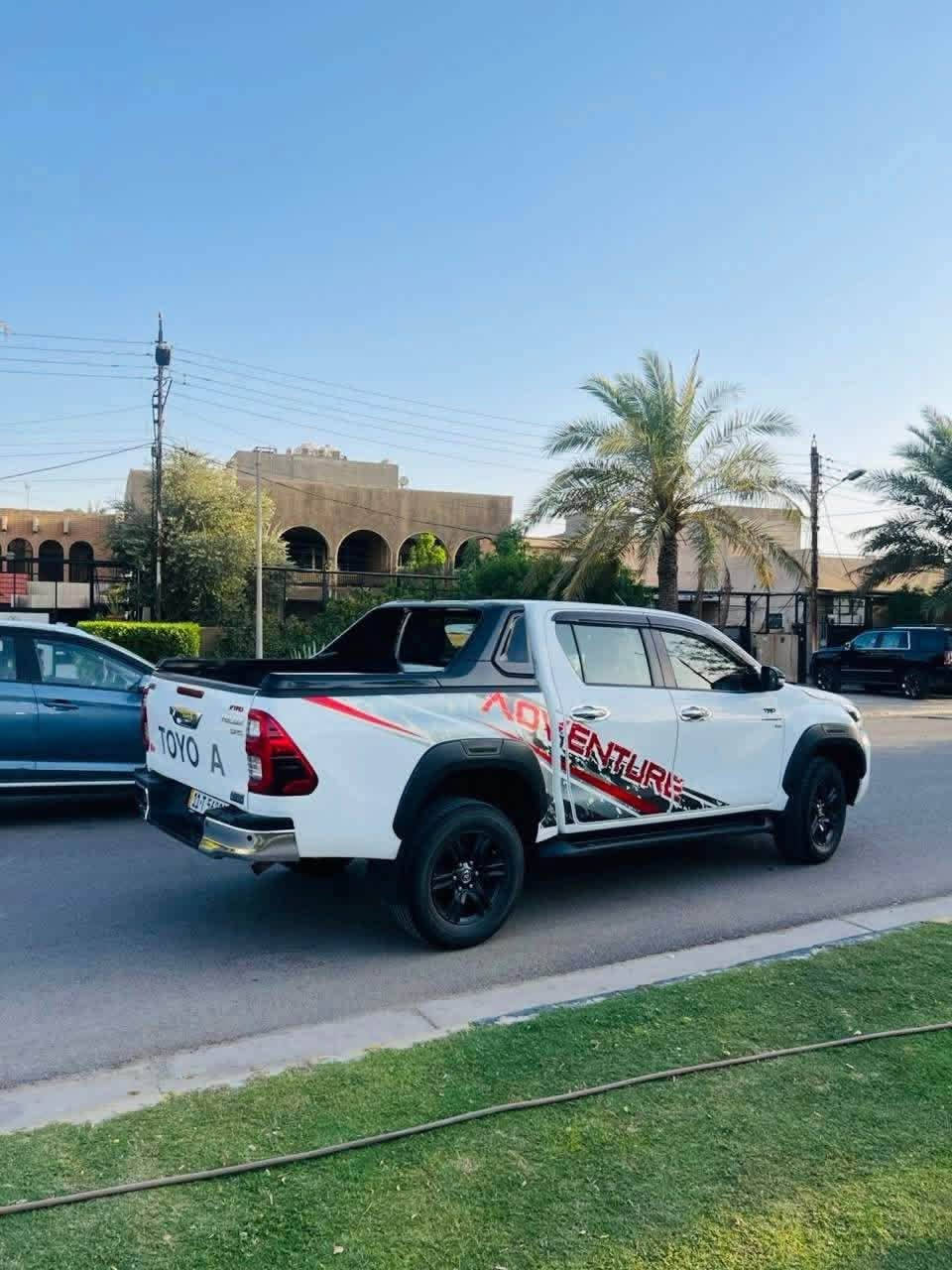 السلام عليكم هايلوكس TRD  2022 رقم بغداد سياره باسمي وعلى ايدي سونار مرفق بالمنشور مكانها بالعماره
رقمي ***********
سعرها 305
مواصفاتها :

حساسات اماميه
حساسات خلفيه 
كامره 
شاشه 
تدعم كار ابلي
تبريد كشنات اماميه
تدفئه كشنات
بنيد جكات

